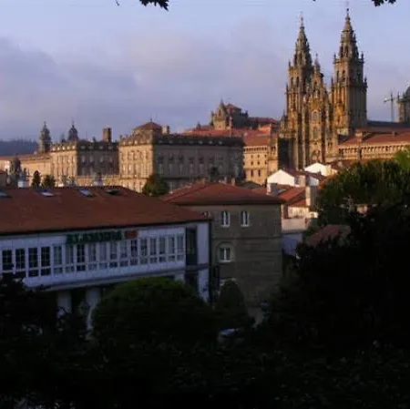Pr Alameda 2* Santiago de Compostela